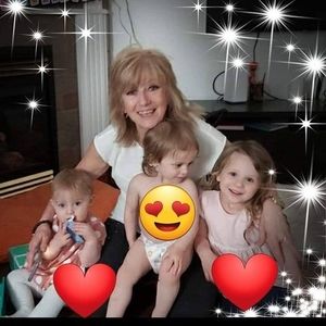 Meet your Posher, Alison